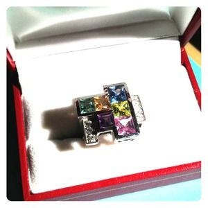 Irregular shape crystal ring