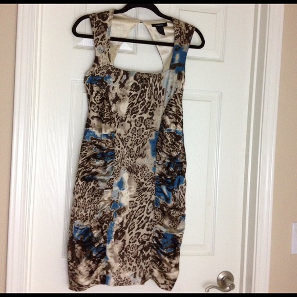Arden B Dresses & Skirts - Arden B leopard dress w ruching
