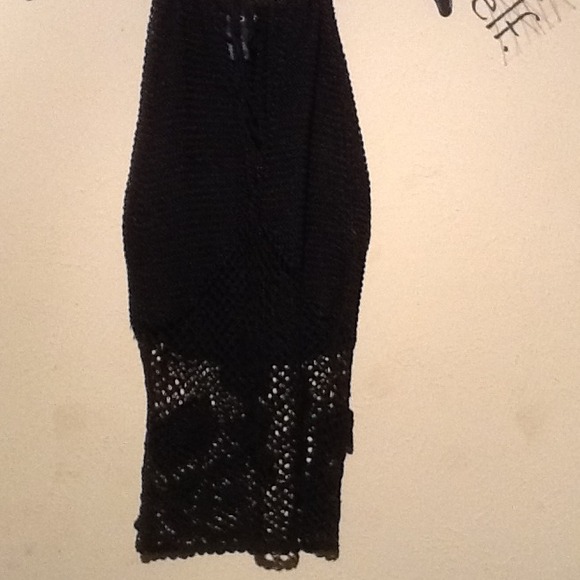 ❌Sold in person to trinisye❌bebe crocheted top - Picture 4 of 4