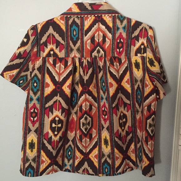 Fun Short Sleeve Jacket! - Picture 3 of 4