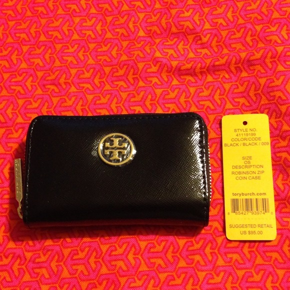 Tory Burch Clutches & Wallets - Authentic tory burch Robinson coin case
