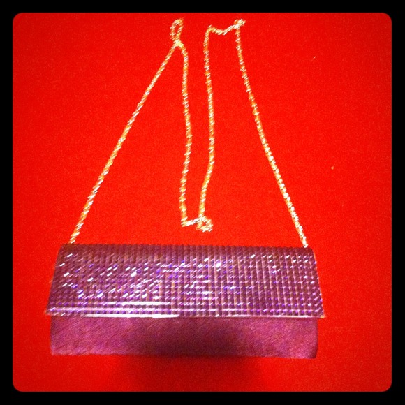 Purple clutch