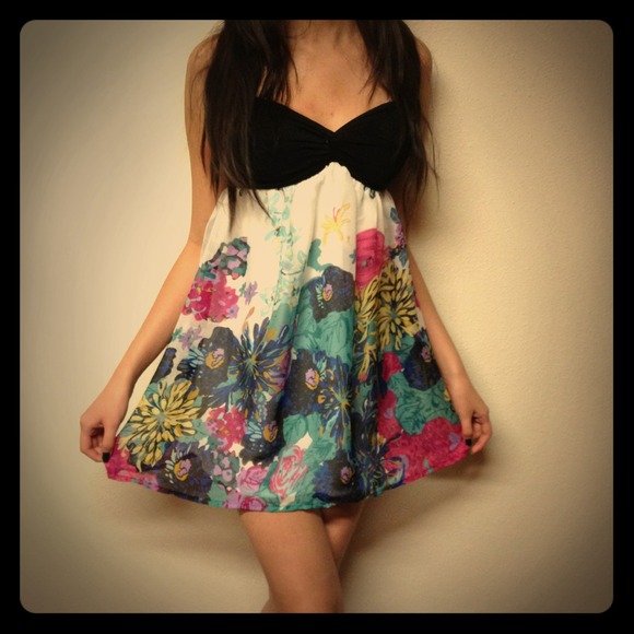 Colorful Floral Strapped Top