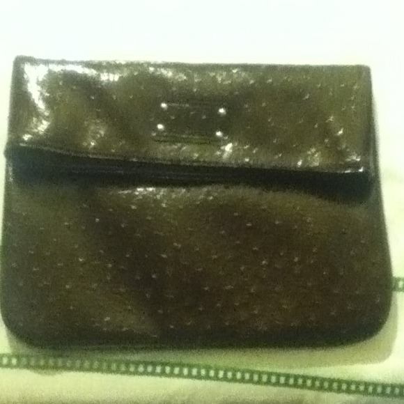 Purse - Picture 1 of 1