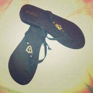 New Dark brown guess flip flops