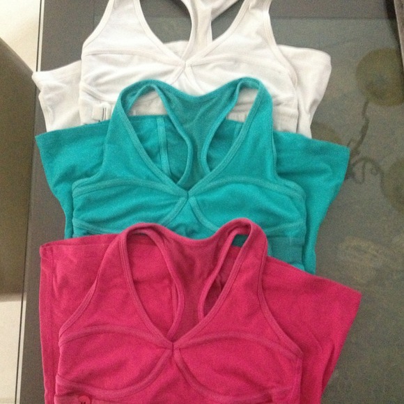 Reserved**Bundle** 3 Lululemon Tops Size 6