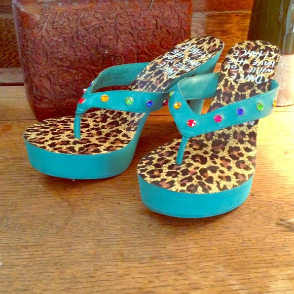 Betsey Johnson shoes