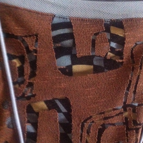 Shirt - Picture 2 of 3