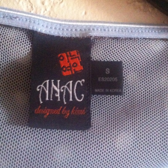 Shirt - Picture 3 of 3