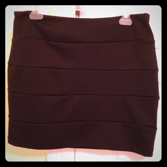 🚫SOLD🚫Pacsun Skirt