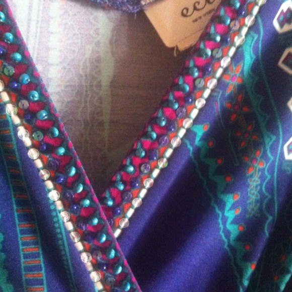 Dress - Picture 3 of 3