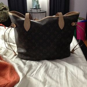 Louis Vuitton Tote