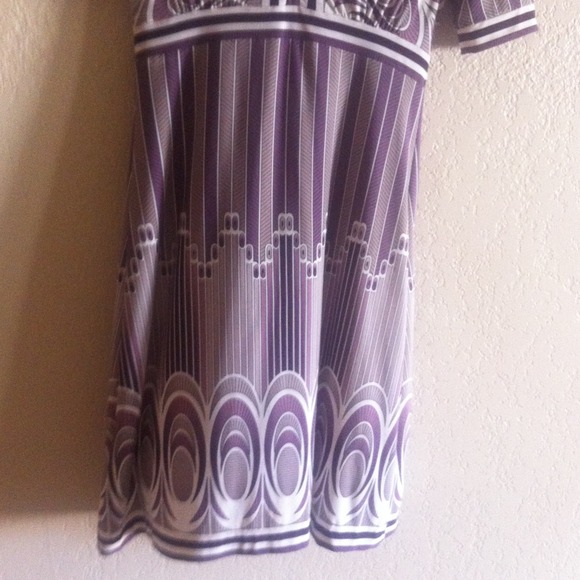 Dress - Picture 4 of 4