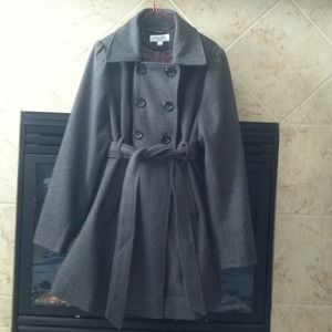 Maternity coat
