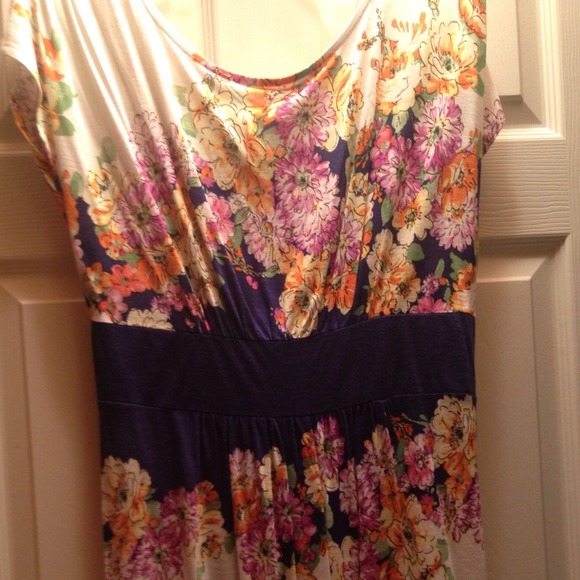 SOLD Cute comfy dress xl