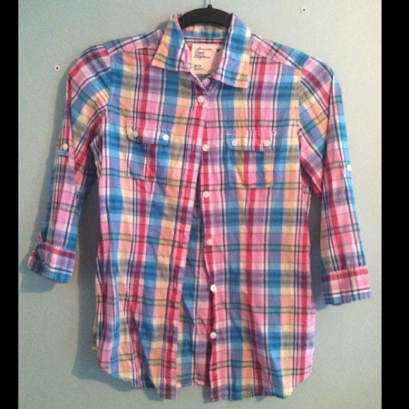 American Eagle Plaid Button Up Blouse