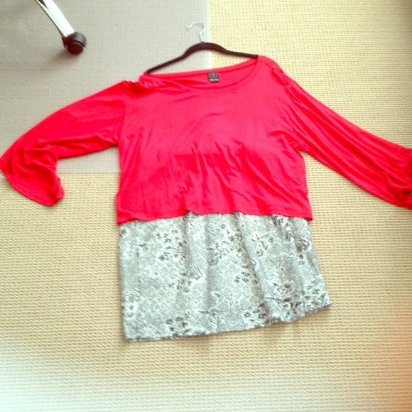 NWT Ella Moss oversized T!!