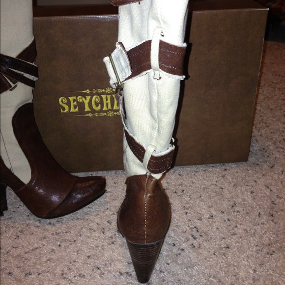 Scheychelles ms fix it boots - Picture 4 of 4