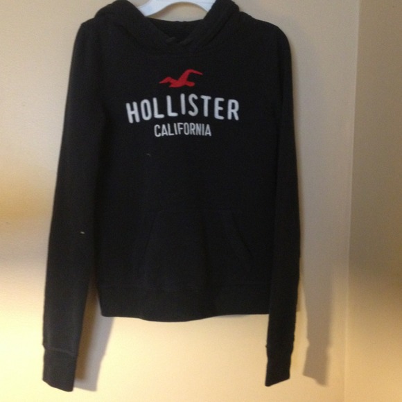 Navy blue sweat shirt