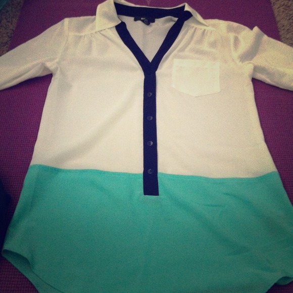 BCX 3/4 sleeve color block shirt
