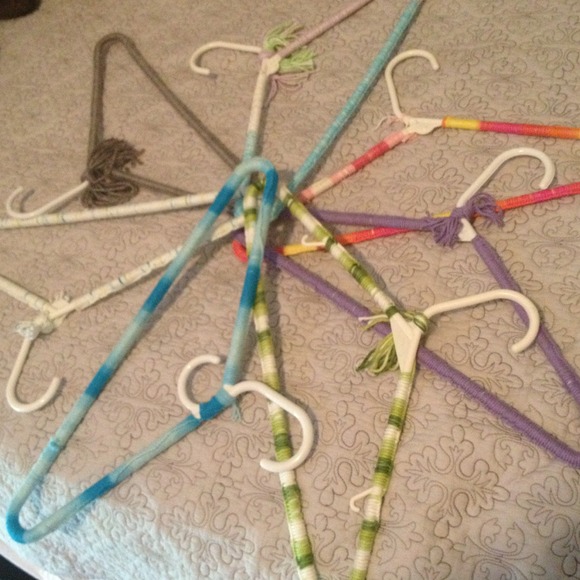 No slip yarn hangers!