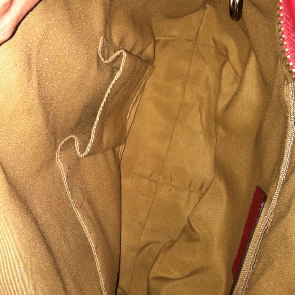 🌟SOLD🌟Additional pics of inside red Coach bag - Picture 2 of 2
