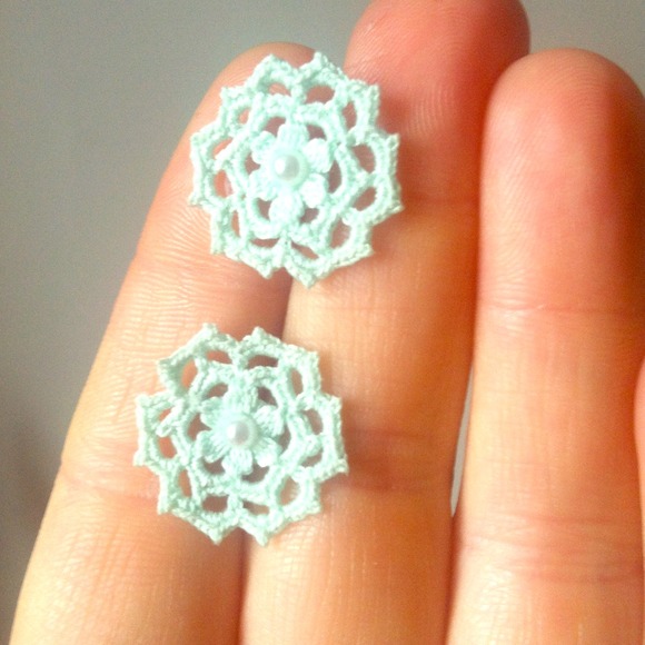 Mint crocheted lace posts with pearl