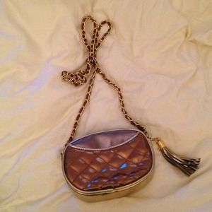 Cute purse!