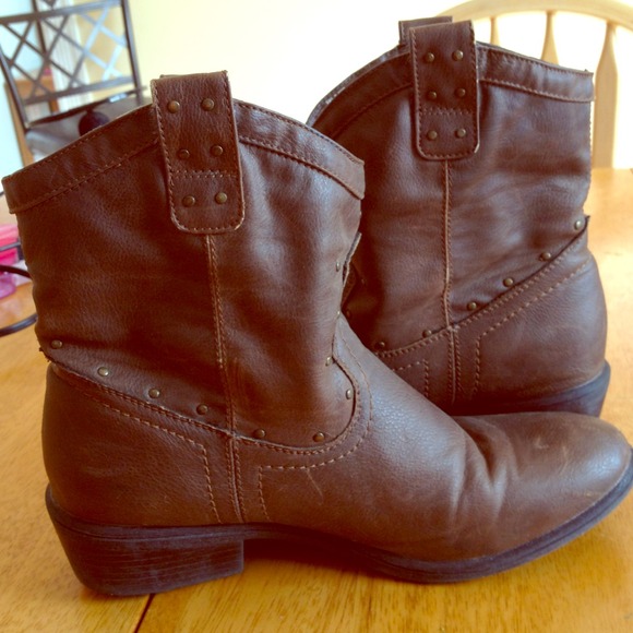 Sonoma Cowgirl Boots Sz 8