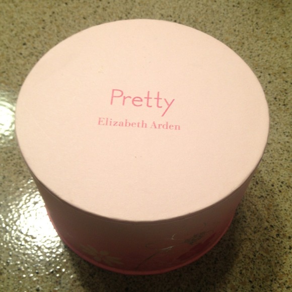 Elizabeth Arden-Pretty Body Powder