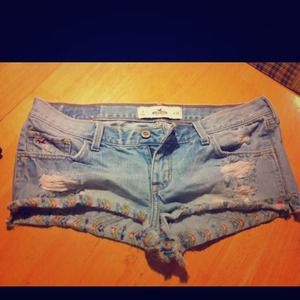 ❌❌- Hollister jean shorts! SOLD!!!! ✌💋
