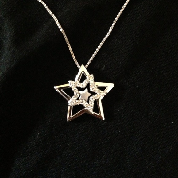 3 Star 14k White gold necklace