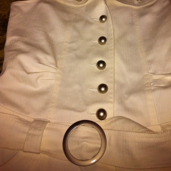 ❌❌SOLD❌❌Knee level white dress. :) - Picture 3 of 3