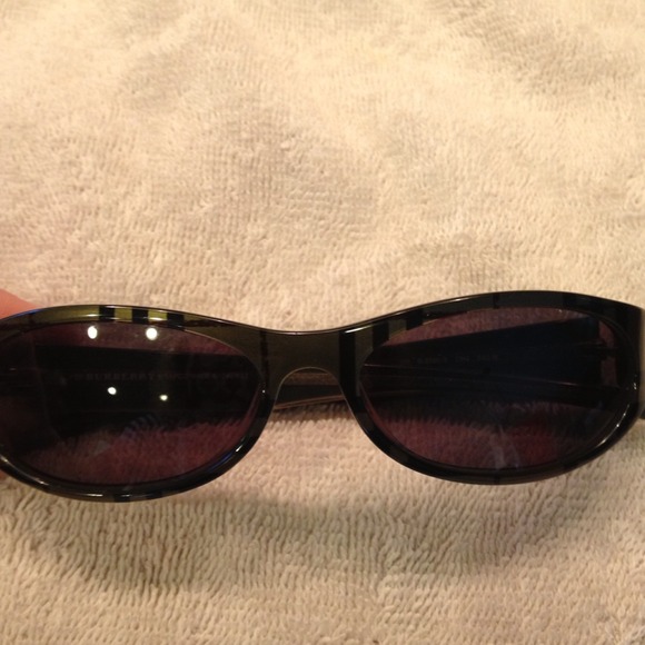 Burberry sunglasses