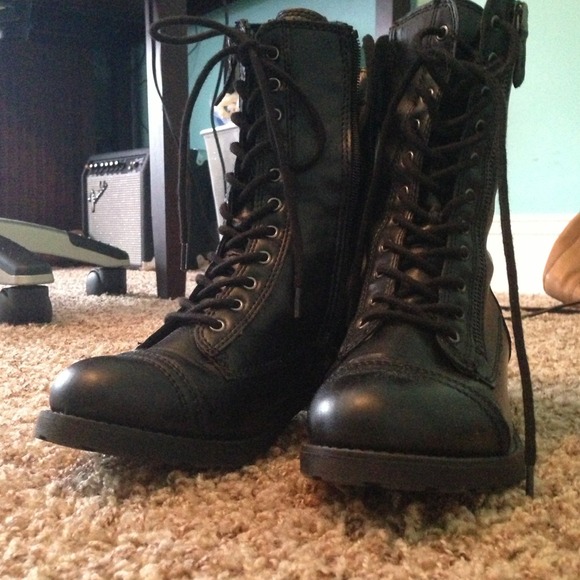Black Mossimo Combat boots
