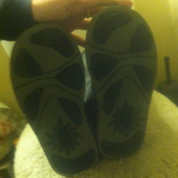 ❌SOLD❌ Grey Zipper Tall Ugg Boots size 5 - Picture 3 of 4