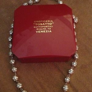 Beautiful crystal necklace from Italy