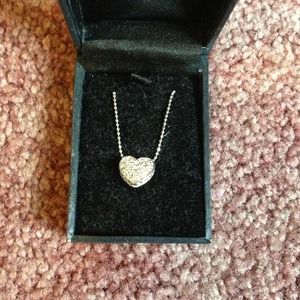 Silver heart necklace.