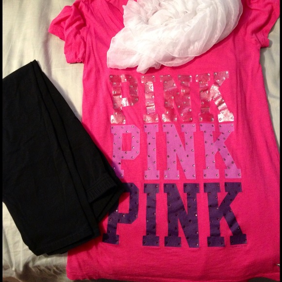PINK sparkle V-neck
