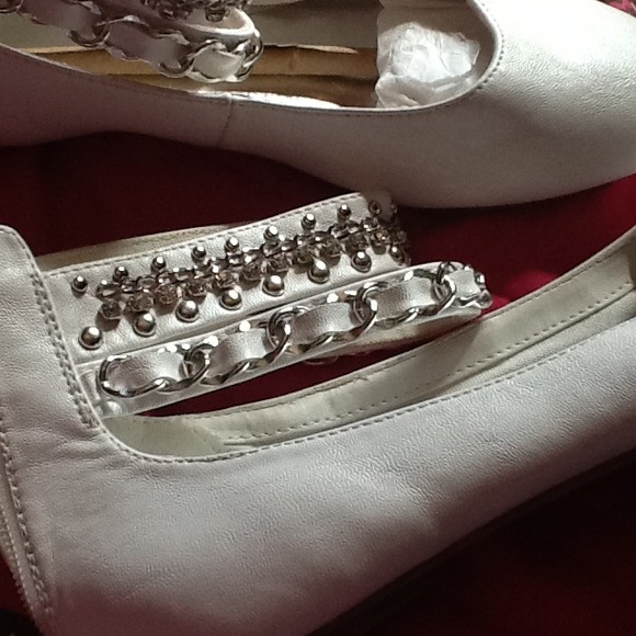 White flats