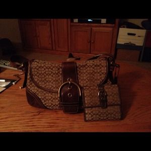 Coach purse and wallet set