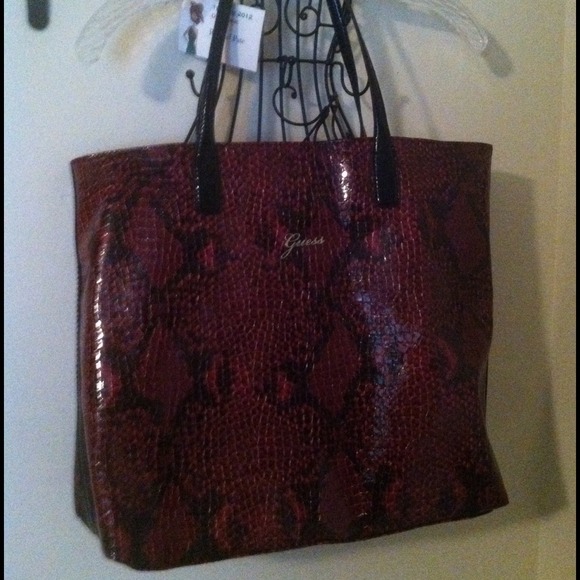 Guess Tote bag