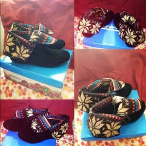 Brand New Gorg Black Boots!