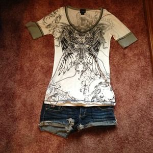 Hardly worn day trip 3/4 sleeve shirt.