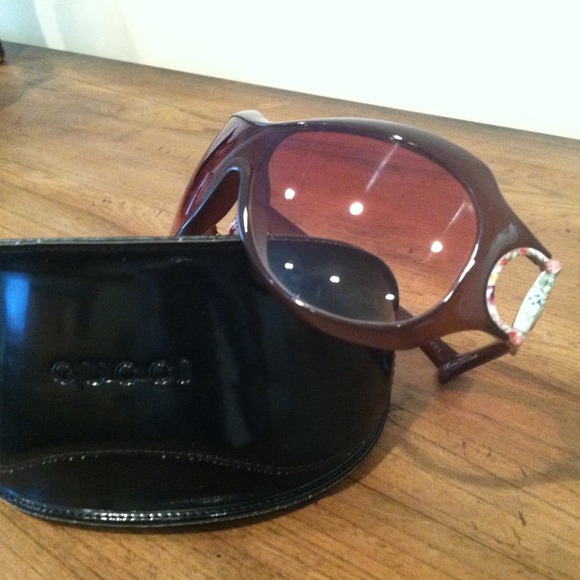 Gucci Accessories - *Reserved* Authentic Gucci sunglasses