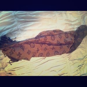 Italian Scarf with Louis Vuitton logo