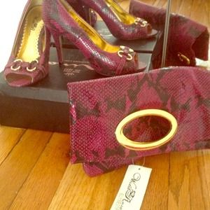 Heels wit matching purse