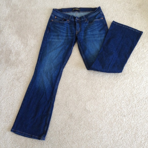 Levi's 524 jeans boot cut