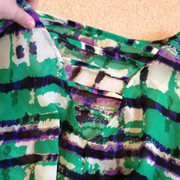 Shirt! - Picture 3 of 4