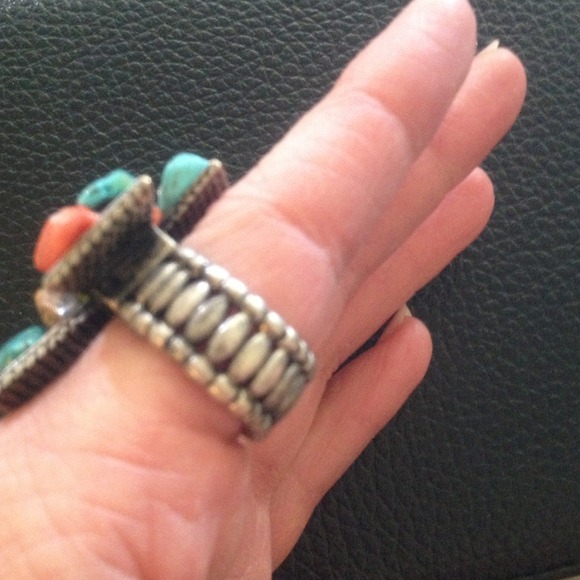 Ring - Picture 2 of 2